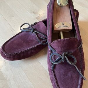 Stunning Brooks Brother Burgundy Driving Moc at great price